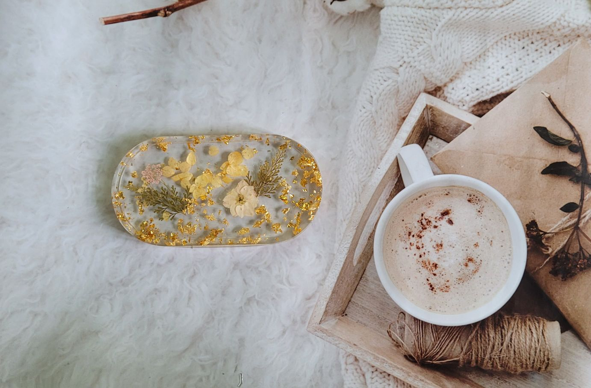 Floral Trinket Tray With Gold Flakes